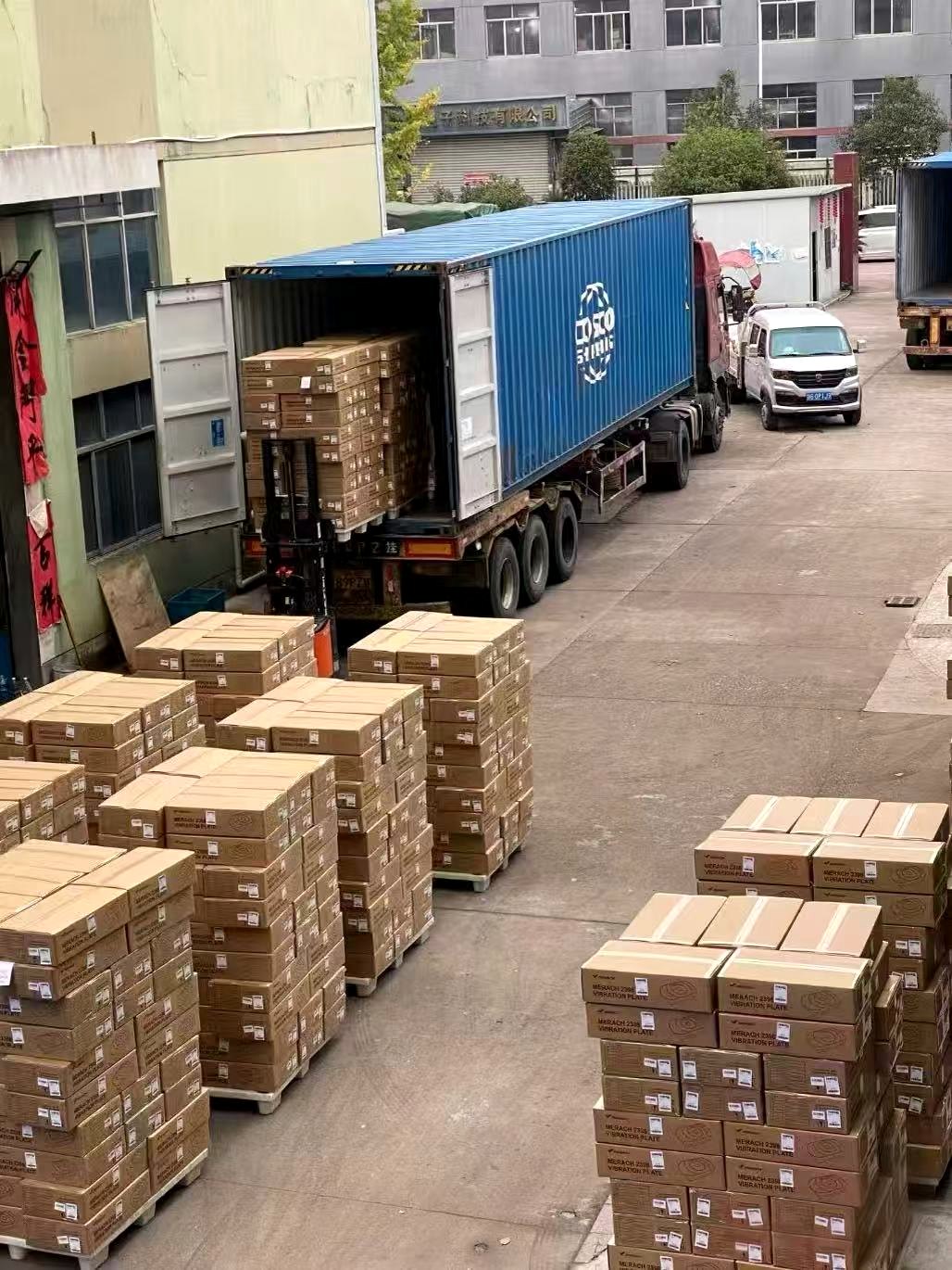 Project coordination for logistics and supplier communication